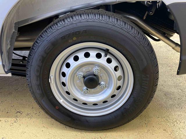 ハイゼットカーゴDX ラジオまごころ保証1年付き 記録簿 取扱説明書 CVT 衝突被害軽減システム キーレスエントリー オートマチックハイビーム レーンアシスト 禁煙車 ワンオーナー エアバッグ エアコン パワーステアリング(静岡県)の中古車