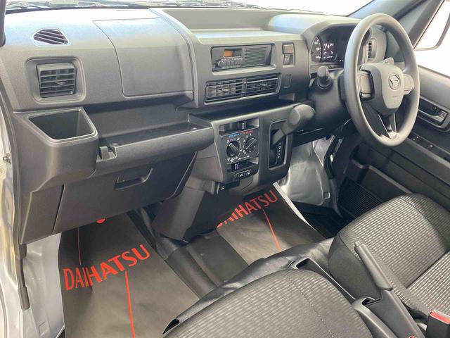 ハイゼットカーゴDX ラジオまごころ保証1年付き 記録簿 取扱説明書 CVT 衝突被害軽減システム キーレスエントリー オートマチックハイビーム レーンアシスト 禁煙車 ワンオーナー エアバッグ エアコン パワーステアリング(静岡県)の中古車