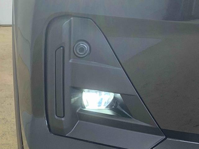 ロッキーＸ　タイヤ新品まごころ保証１年付き　記録簿　取扱説明書　ナビ　バックカメラ　衝突被害軽減システム　スマートキー　オートマチックハイビーム　アルミホイール　ターボ　レーンアシスト　ワンオーナー　エアバッグ　エアコン（静岡県）の中古車