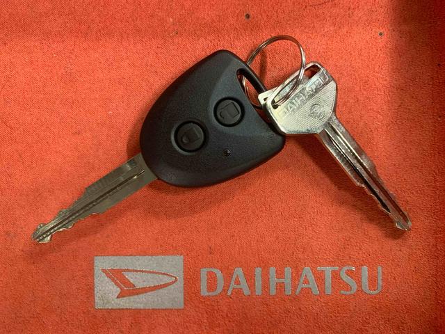 ミライースL SAIII 保証付きまごころ保証1年付き 記録簿 取扱説明書 衝突被害軽減システム キーレスエントリー オートマチックハイビーム レーンアシスト ワンオーナー エアバッグ エアコン パワーステアリング パワーウィンドウ(静岡県)の中古車