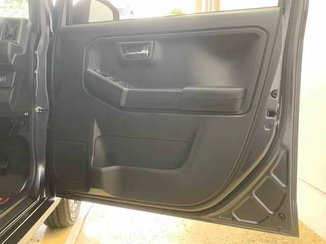 タフトGターボ ダーククロムベンチャー バックカメラまごころ保証1年付き 記録簿 取扱説明書 ディスプレイオーディオ スマートキー サンルーフ アルミホイール ターボ 禁煙車 ワンオーナー エアバッグ エアコン パワーステアリング パワーウィンドウ(静岡県)の中古車