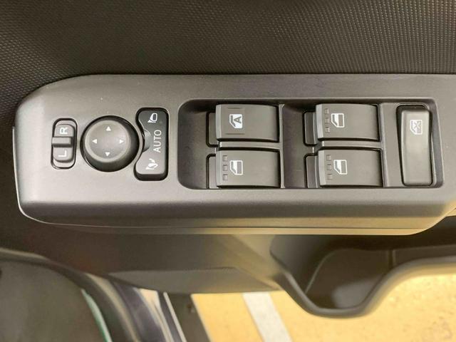 タフトGターボ ダーククロムベンチャー バックカメラまごころ保証1年付き 記録簿 取扱説明書 ディスプレイオーディオ スマートキー サンルーフ アルミホイール ターボ 禁煙車 ワンオーナー エアバッグ エアコン パワーステアリング パワーウィンドウ(静岡県)の中古車