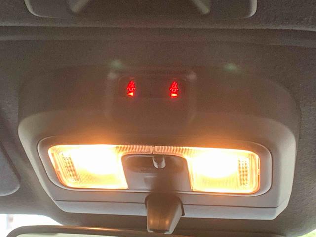 タフトGターボ ダーククロムベンチャー バックカメラまごころ保証1年付き 記録簿 取扱説明書 ディスプレイオーディオ スマートキー サンルーフ アルミホイール ターボ 禁煙車 ワンオーナー エアバッグ エアコン パワーステアリング パワーウィンドウ(静岡県)の中古車