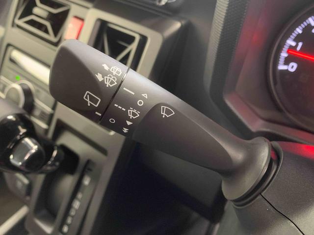 タフトGターボ ダーククロムベンチャー バックカメラまごころ保証1年付き 記録簿 取扱説明書 ディスプレイオーディオ スマートキー サンルーフ アルミホイール ターボ 禁煙車 ワンオーナー エアバッグ エアコン パワーステアリング パワーウィンドウ(静岡県)の中古車