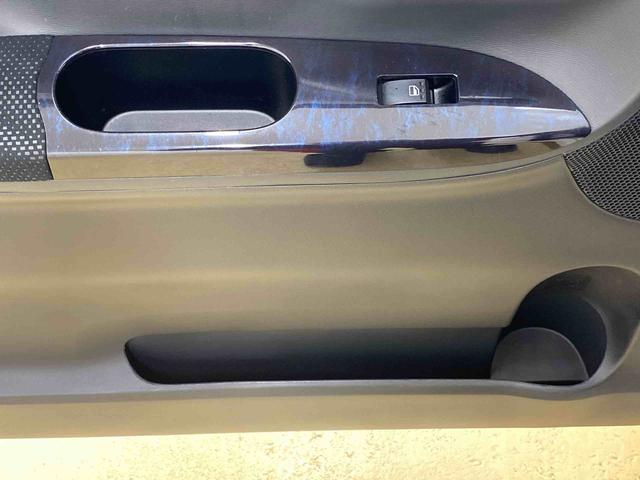 タントカスタムＲＳ　トップエディションＶＳ　ＳＡIII　保証付きタイヤ新品　ナビ　ドラレコ　バックカメラ（静岡県）の中古車