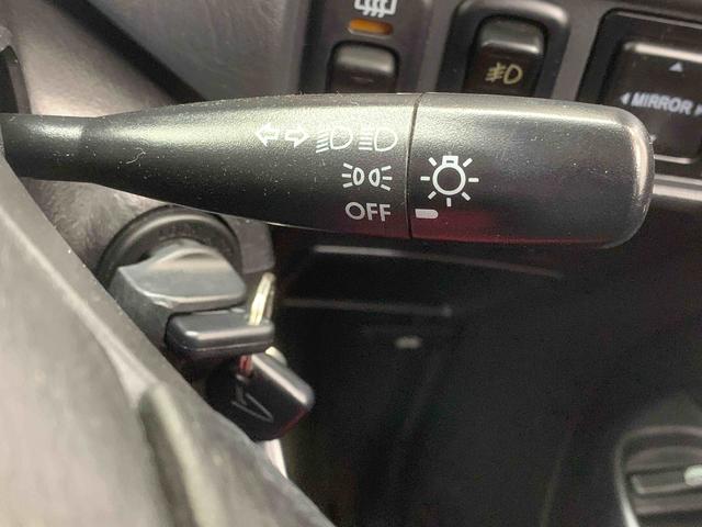 テリオスキッドカスタムX タイヤ新品保証付き 記録簿 取扱説明書 CD MD バッテリー新 4WD キーレスエントリー アルミホイール ターボ MD ワンオーナー エアバッグ エアコン パワーステアリング パワーウィンドウ ABS(静岡県)の中古車