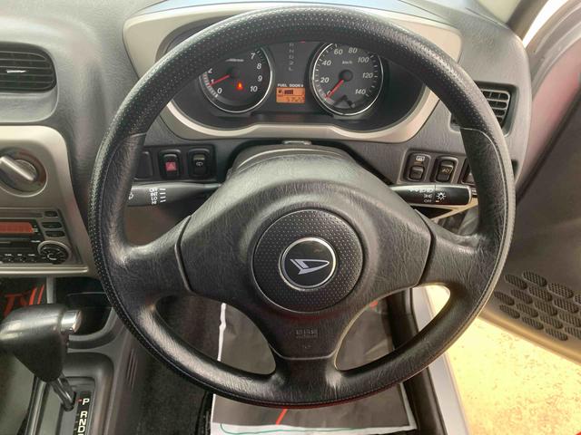 テリオスキッドカスタムX タイヤ新品保証付き 記録簿 取扱説明書 CD MD バッテリー新 4WD キーレスエントリー アルミホイール ターボ MD ワンオーナー エアバッグ エアコン パワーステアリング パワーウィンドウ ABS(静岡県)の中古車