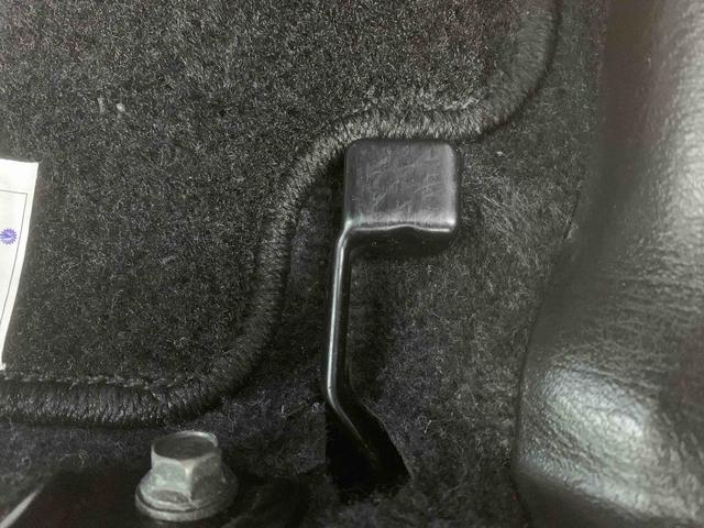 テリオスキッドカスタムX タイヤ新品保証付き 記録簿 取扱説明書 CD MD バッテリー新 4WD キーレスエントリー アルミホイール ターボ MD ワンオーナー エアバッグ エアコン パワーステアリング パワーウィンドウ ABS(静岡県)の中古車