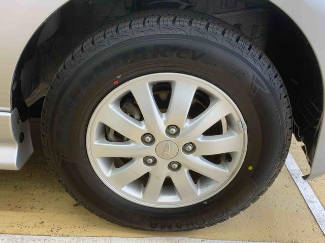 テリオスキッドカスタムX タイヤ新品保証付き 記録簿 取扱説明書 CD MD バッテリー新 4WD キーレスエントリー アルミホイール ターボ MD ワンオーナー エアバッグ エアコン パワーステアリング パワーウィンドウ ABS(静岡県)の中古車