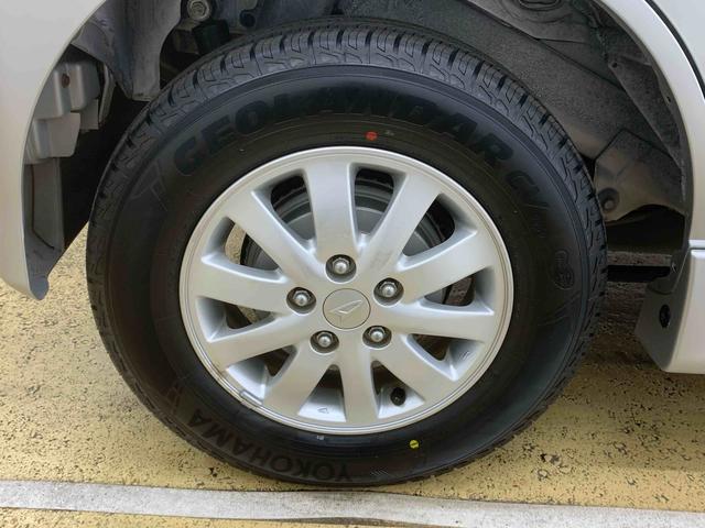 テリオスキッドカスタムX タイヤ新品保証付き 記録簿 取扱説明書 CD MD バッテリー新 4WD キーレスエントリー アルミホイール ターボ MD ワンオーナー エアバッグ エアコン パワーステアリング パワーウィンドウ ABS(静岡県)の中古車