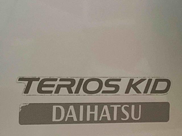 テリオスキッドカスタムX タイヤ新品保証付き 記録簿 取扱説明書 CD MD バッテリー新 4WD キーレスエントリー アルミホイール ターボ MD ワンオーナー エアバッグ エアコン パワーステアリング パワーウィンドウ ABS(静岡県)の中古車