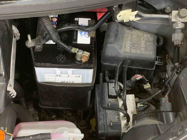 ムーヴカスタム RS タイヤ新品保証付き 記録簿 取扱説明書 ナビ バックカメラ 4WD スマートキー アルミホイール ターボ ワンオーナー エアバッグ エアコン パワーステアリング パワーウィンドウ ABS(静岡県)の中古車