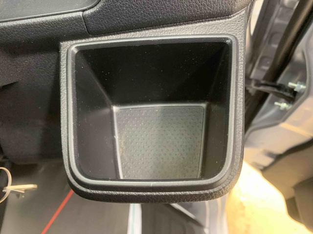 ハイゼットカーゴDX タイヤ新品まごころ保証1年付き 記録簿 取扱説明書 CVT ラジオ 衝突被害軽減システム キーレスエントリー オートマチックハイビーム レーンアシスト ワンオーナー エアバッグ エアコン パワーステアリング(静岡県)の中古車