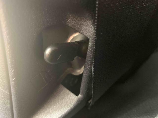 ハイゼットカーゴDX タイヤ新品まごころ保証1年付き 記録簿 取扱説明書 CVT ラジオ 衝突被害軽減システム キーレスエントリー オートマチックハイビーム レーンアシスト ワンオーナー エアバッグ エアコン パワーステアリング(静岡県)の中古車