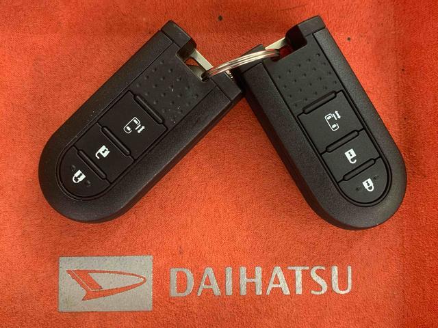 タントＸ　ＳＡIII　タイヤ新品　保証付きＦバンパーキズ有り　ナビ　ＥＴＣ　バックカメラ（静岡県）の中古車