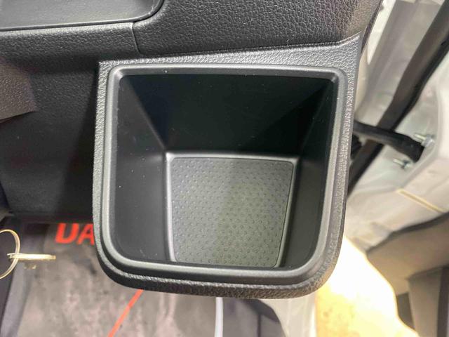 ハイゼットカーゴＤＸまごころ保証１年付き　記録簿　取扱説明書　ＣＶＴ　禁煙車　ワンオーナー　エアバッグ　エアコン　パワーステアリング　パワーウィンドウ　ＡＢＳ（静岡県）の中古車