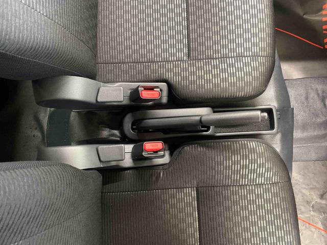 ハイゼットカーゴＤＸまごころ保証１年付き　記録簿　取扱説明書　ＣＶＴ　禁煙車　ワンオーナー　エアバッグ　エアコン　パワーステアリング　パワーウィンドウ　ＡＢＳ（静岡県）の中古車