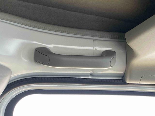 ハイゼットカーゴＤＸまごころ保証１年付き　記録簿　取扱説明書　ＣＶＴ　禁煙車　ワンオーナー　エアバッグ　エアコン　パワーステアリング　パワーウィンドウ　ＡＢＳ（静岡県）の中古車