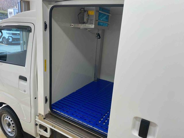 ハイゼットトラックFRP中温冷凍車片側スライドドア タイヤ新品 保証付き冷蔵冷凍車 ラジオ バッテリー新品 エアコンフィルター交換(静岡県)の中古車