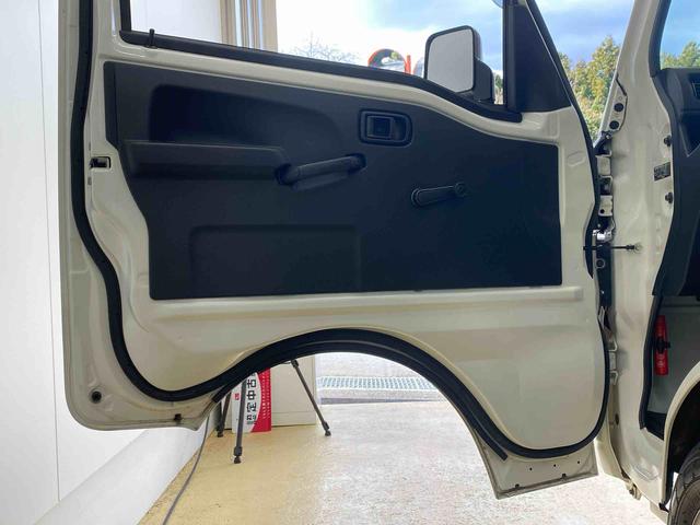 ハイゼットトラックFRP中温冷凍車片側スライドドア タイヤ新品 保証付き冷蔵冷凍車 ラジオ バッテリー新品 エアコンフィルター交換(静岡県)の中古車