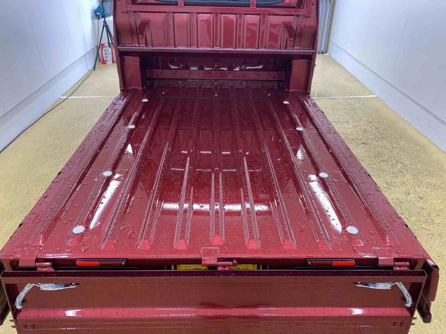 ハイゼットトラックジャンボエクストラ　４ＷＤ　保証付きまごころ保証１年付き　記録簿　取扱説明書　ＣＶＴ　衝突被害軽減システム　スマートキー　オートマチックハイビーム　レーンアシスト　禁煙車　ワンオーナー　エアバッグ　エアコン　パワーステアリング（静岡県）の中古車