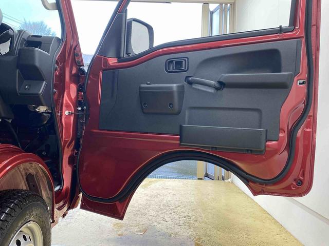 ハイゼットトラックジャンボエクストラ　４ＷＤ　保証付きまごころ保証１年付き　記録簿　取扱説明書　ＣＶＴ　衝突被害軽減システム　スマートキー　オートマチックハイビーム　レーンアシスト　禁煙車　ワンオーナー　エアバッグ　エアコン　パワーステアリング（静岡県）の中古車