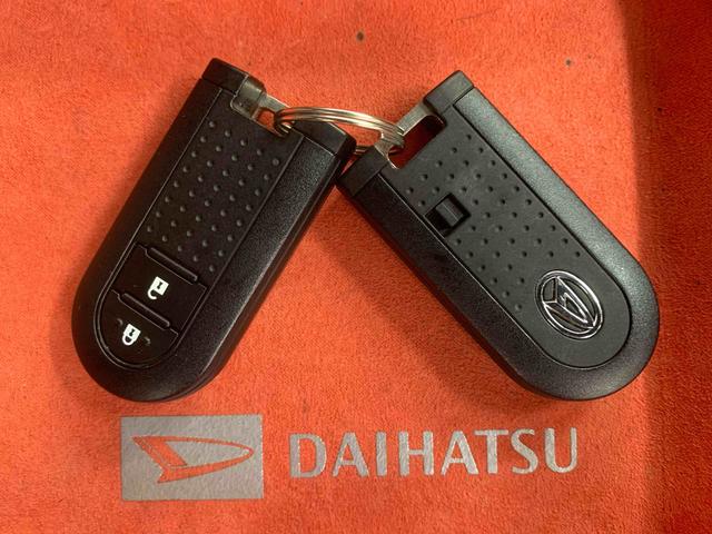 ブーンシルク　ＳＡIII　タイヤ新品まごころ保証１年付き　記録簿　取扱説明書　ナビ　ＥＴＣ　バックカメラ　衝突被害軽減システム　スマートキー　オートマチックハイビーム　レーンアシスト　エアバッグ　エアコン　パワーステアリング（静岡県）の中古車