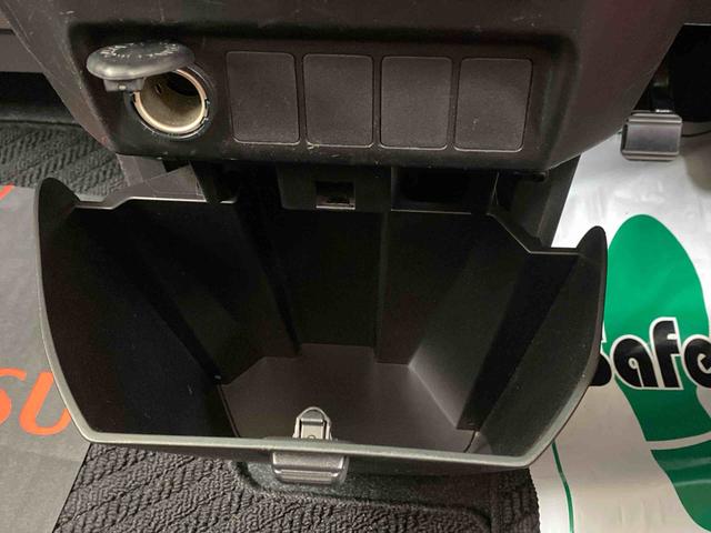 トールカスタムＧ　ターボ　ＳＡIII　社外ナビまごころ保証１年付き　記録簿　取扱説明書　衝突被害軽減システム　スマートキー　オートマチックハイビーム　アルミホイール　ターボ　レーンアシスト　ワンオーナー　エアバッグ　エアコン　パワーステアリング（静岡県）の中古車