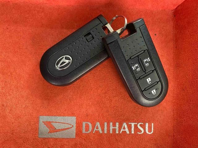 トールカスタムＧ　ターボ　ＳＡIII　社外ナビまごころ保証１年付き　記録簿　取扱説明書　衝突被害軽減システム　スマートキー　オートマチックハイビーム　アルミホイール　ターボ　レーンアシスト　ワンオーナー　エアバッグ　エアコン　パワーステアリング（静岡県）の中古車