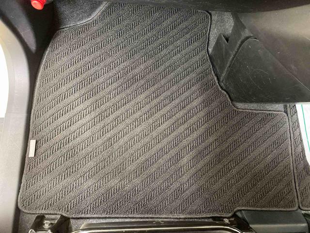 トールカスタムＧ　ターボ　ＳＡIII　社外ナビまごころ保証１年付き　記録簿　取扱説明書　衝突被害軽減システム　スマートキー　オートマチックハイビーム　アルミホイール　ターボ　レーンアシスト　ワンオーナー　エアバッグ　エアコン　パワーステアリング（静岡県）の中古車