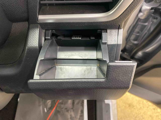 ルーミーカスタムＧ−Ｔ　タイヤ新品　保証付きナビ　ドラレコ　ＥＴＣ　バックカメラ（静岡県）の中古車