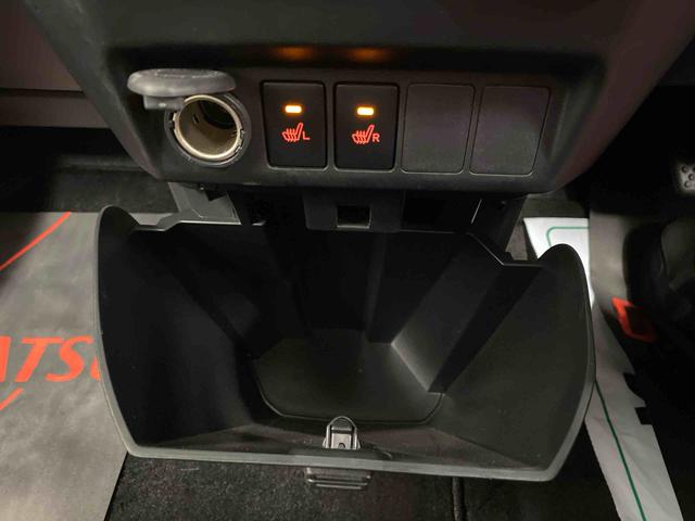 ルーミーカスタムＧ−Ｔ　タイヤ新品　保証付きナビ　ドラレコ　ＥＴＣ　バックカメラ（静岡県）の中古車