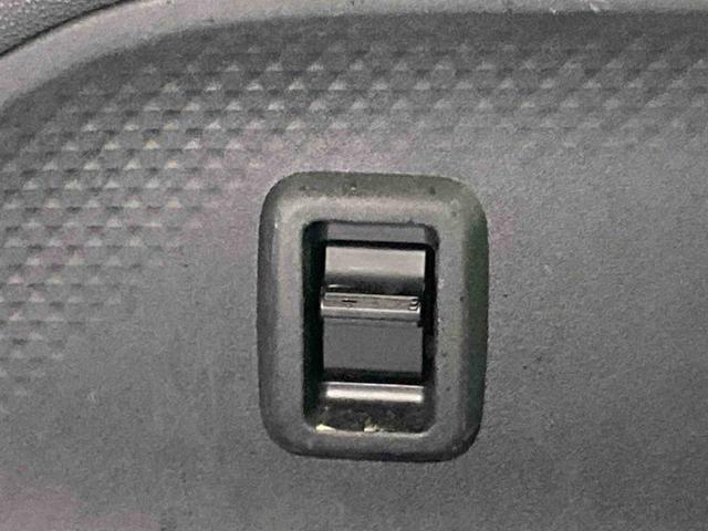 タントファンクロス（静岡県）の中古車