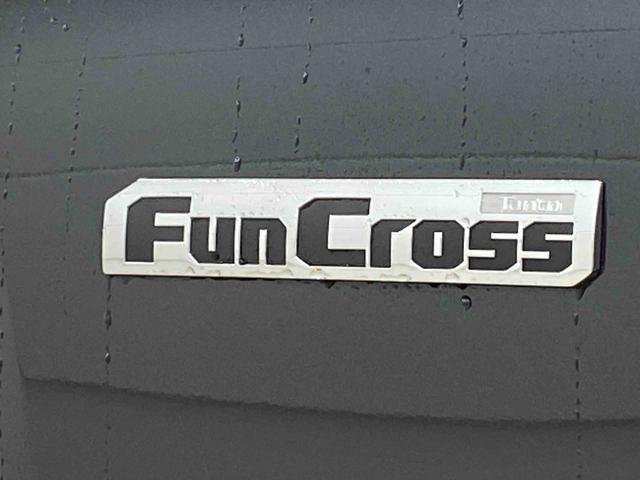 タントファンクロス（静岡県）の中古車