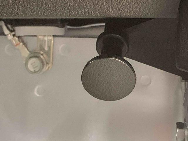 ハイゼットカーゴDX ラジオまごころ保証1年付き 記録簿 取扱説明書 CVT 衝突被害軽減システム オートマチックハイビーム レーンアシスト 禁煙車 ワンオーナー エアバッグ エアコン パワーステアリング パワーウィンドウ(静岡県)の中古車