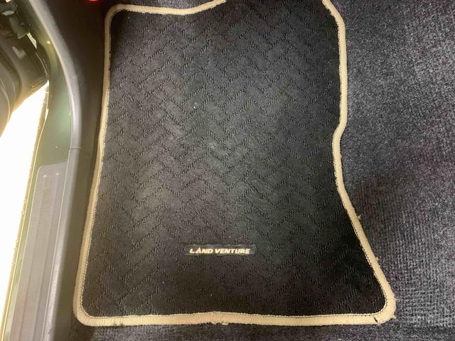 ジムニーランドベンチャー　タイヤ新品　保証付きナビ　ドラレコ　ＥＴＣ　バックカメラ（静岡県）の中古車