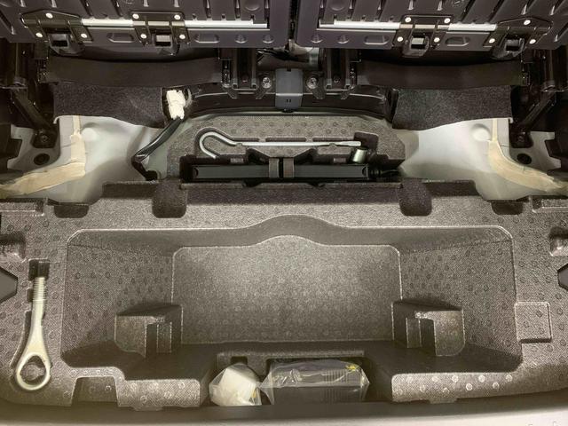 ムーヴキャンバスXメイクアップ SAIII タイヤ新品 保証付きナビ バックカメラ(静岡県)の中古車