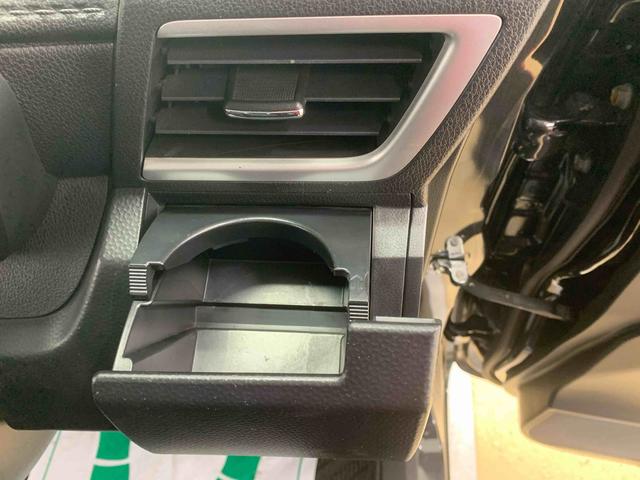 トールカスタムG ターボ SAII タイヤ新品 保証付きETC バックカメラ ナビ 後席モニター(静岡県)の中古車