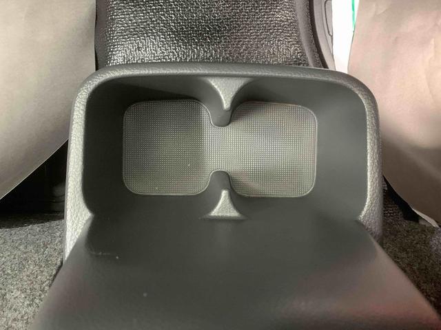 キャリイトラックKCエアコン・パワステ ラジオ 保証付きパートタイム4WD(静岡県)の中古車