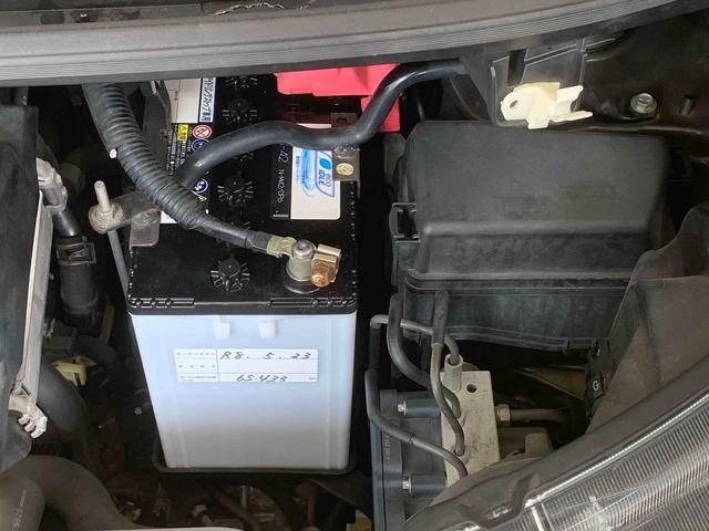 ムーヴカスタム　ＲＳ　ＳＡII　タイヤ新品　保証付きナビ　ＥＴＣ　バックカメラ（静岡県）の中古車