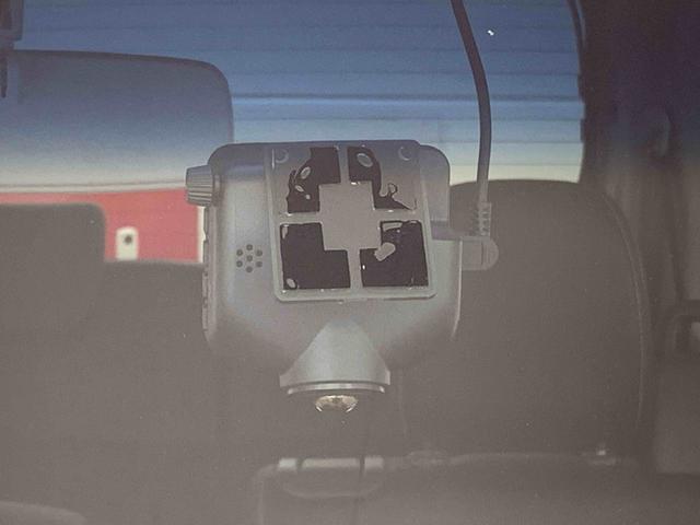 タントカスタムRS トップエディションSAII タイヤ新品 保証付ナビ ドラレコ ETC バックカメラ 塗装痛み有り リア修復有り(静岡県)の中古車