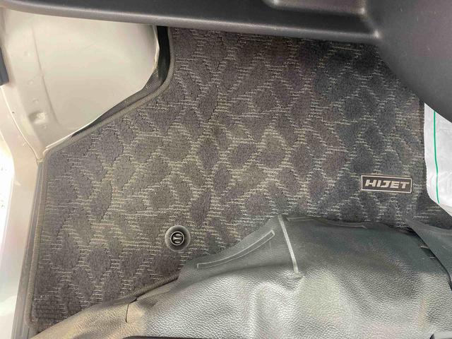 ハイゼットカーゴＤＸ　タイヤ新品　保証付きラジオ　ＥＴＣ（静岡県）の中古車