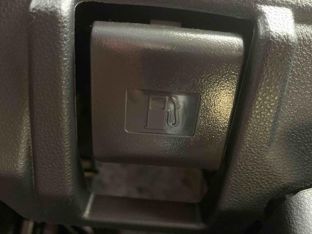 タントカスタムＲＳ　トップエディションＳＡII　タイヤ新品　保証付まごころ保証１年付き　記録簿　取扱説明書　ナビ　バックカメラ　衝突被害軽減システム　スマートキー　アルミホイール　ターボ　レーンアシスト　ワンオーナー　エアバッグ　エアコン　パワーステアリング　ＡＢＳ（静岡県）の中古車