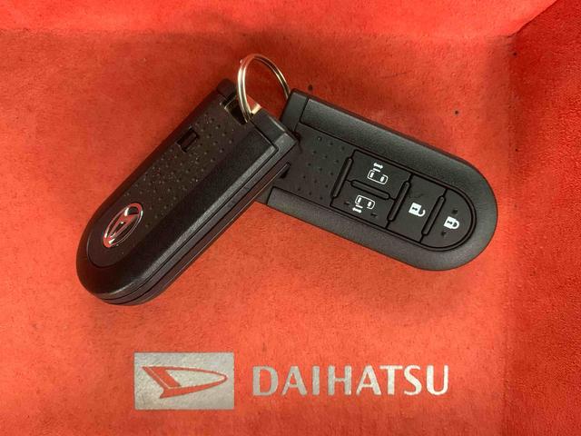 タントカスタムＲＳ　トップエディションＳＡII　タイヤ新品　保証付まごころ保証１年付き　記録簿　取扱説明書　ナビ　バックカメラ　衝突被害軽減システム　スマートキー　アルミホイール　ターボ　レーンアシスト　ワンオーナー　エアバッグ　エアコン　パワーステアリング　ＡＢＳ（静岡県）の中古車