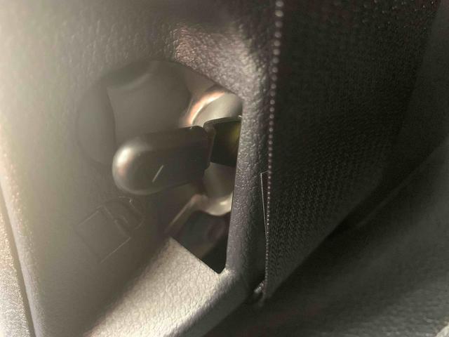 ハイゼットカーゴＤＸ　保証付きまごころ保証１年付き　記録簿　取扱説明書　ＣＶＴ　ラジオ　衝突被害軽減システム　キーレスエントリー　オートマチックハイビーム　レーンアシスト　禁煙車　ワンオーナー　エアバッグ　エアコン　ＡＢＳ（静岡県）の中古車
