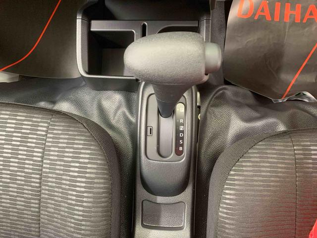 ハイゼットトラックジャンボエクストラ　４ＷＤ　保証付きまごころ保証１年付き　記録簿　取扱説明書　ＣＶＴ　衝突被害軽減システム　オートマチックハイビーム　レーンアシスト　エアバッグ　エアコン　パワーステアリング　パワーウィンドウ　ＡＢＳ（静岡県）の中古車