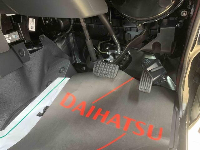 ハイゼットトラックジャンボエクストラ４ＷＤ　まごころ保証１年付き　記録簿　取扱説明書　ＣＶＴ　衝突被害軽減システム　オートマチックハイビーム　レーンアシスト　エアバッグ　エアコン　パワーステアリング　パワーウィンドウ　ＡＢＳ（静岡県）の中古車