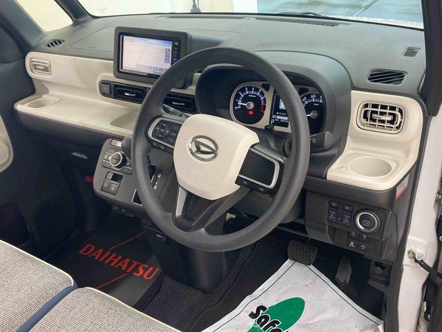 ムーヴキャンバスストライプスG 4WD タイヤ新品 ナビ バックカメラ4WD 純正7インチナビ バックカメラ シートヒーター 両側電動スライドドア LEDヘッドライト(静岡県)の中古車