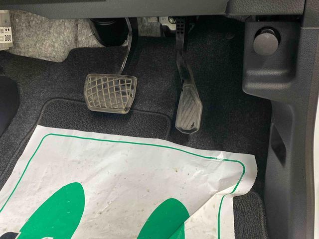 ムーヴキャンバスストライプスG 4WD タイヤ新品 ナビ バックカメラ4WD 純正7インチナビ バックカメラ シートヒーター 両側電動スライドドア LEDヘッドライト(静岡県)の中古車