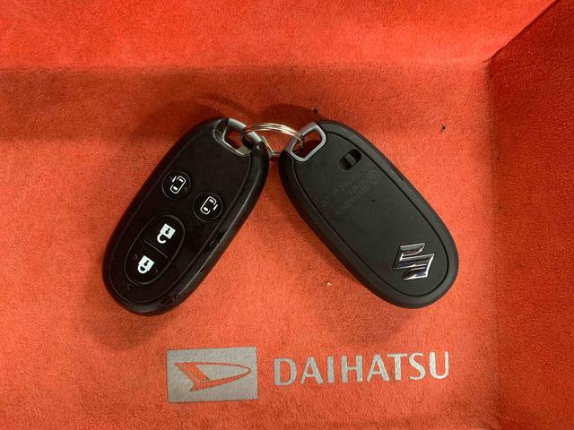 ソリオハイブリッドMZ タイヤ新品 保証付きナビ バックカメラ 右ドア小凹み.(静岡県)の中古車